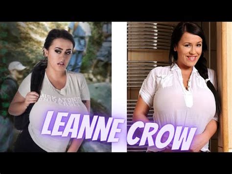 Busomy Busty Big Boobed Leanne Crow pops her top